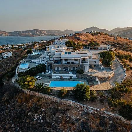 Fos *